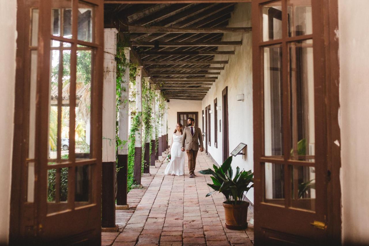 בית הארחה Marchihue 	Hacienda Historica Marchigue מראה חיצוני תמונה